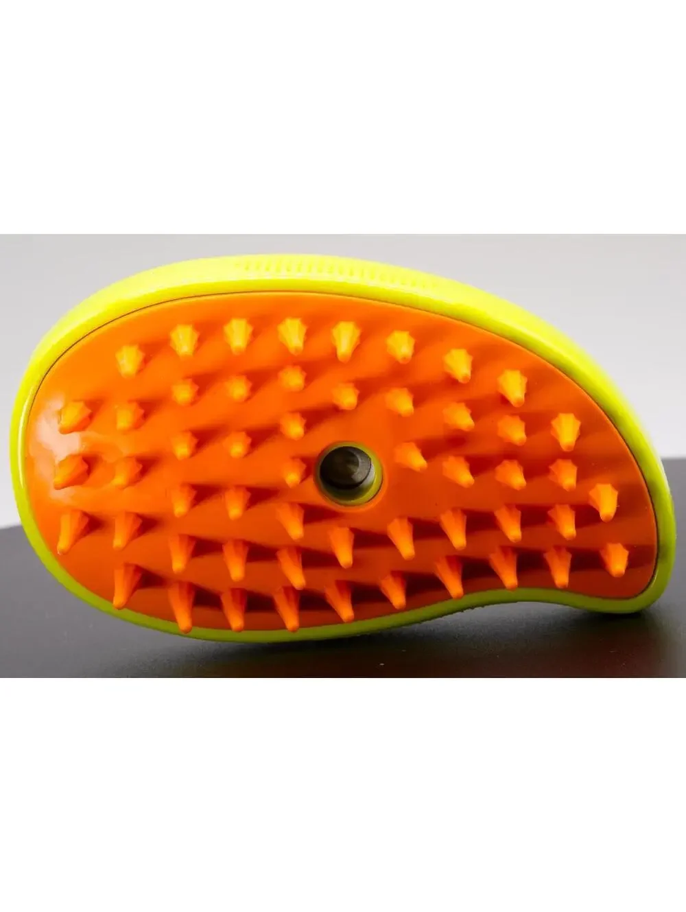 Rechargeable Pet Brush with Spray Massage Feature
